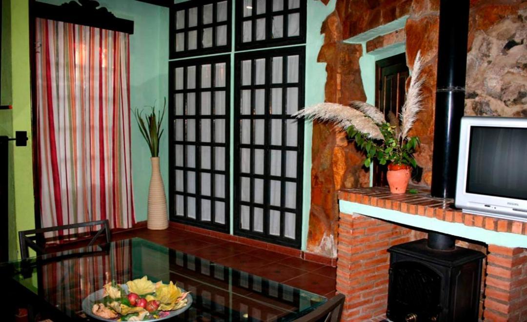 Las Cabanas De Buffalos Cumbres Mayores エクステリア 写真